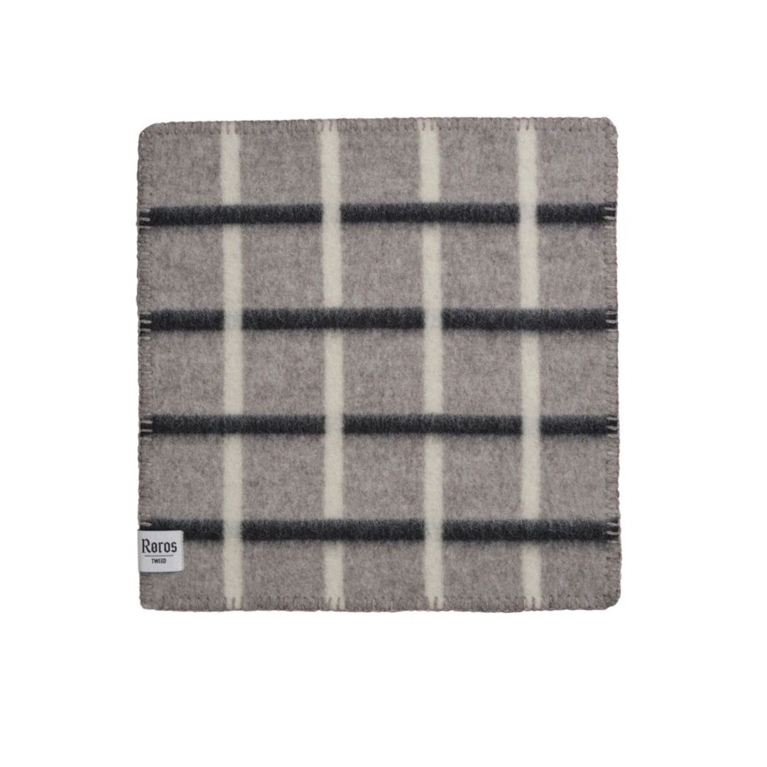 Røros Tweed Sitzkissen aus Lammwolle Knut von Røros Tweed Taubengrau