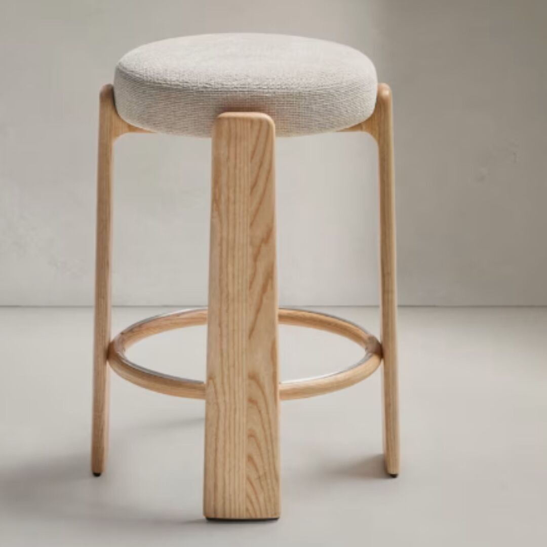 Kave_Home_Hocker_Granite_Beige_Hellbraun1