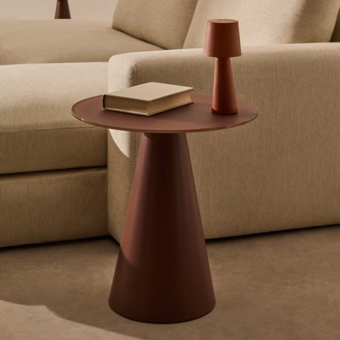 Kave_Home_WILSHIRE_Beistelltisch_50_Matt_Terrokota_Lifestyle_2