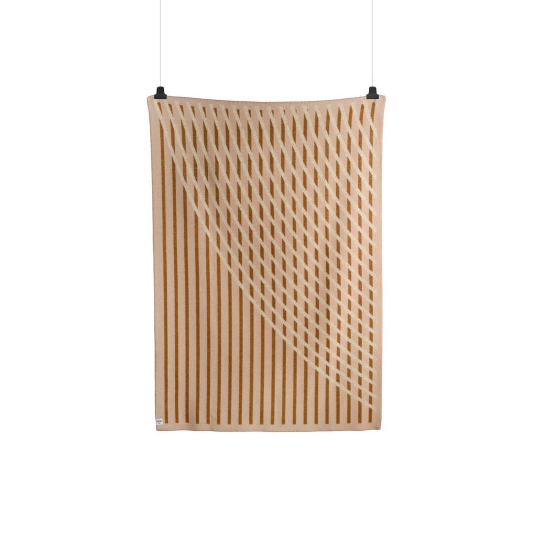Røros Tweed Lammwolldecke Bislett 135 x 200 cm von Røros Tweed Cappuccino