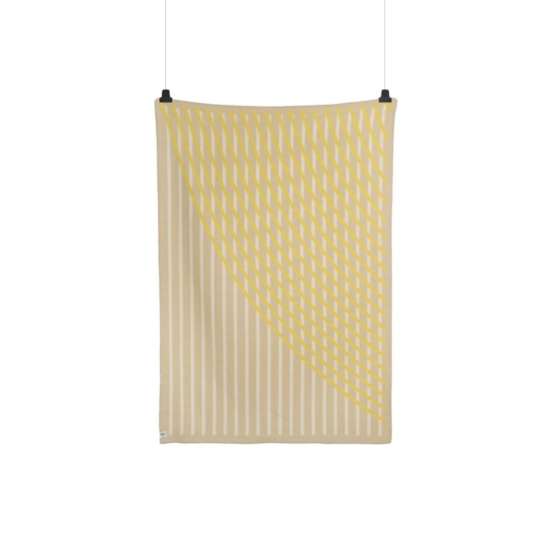 Røros Tweed Lammwolldecke Bislett 135 x 200 cm von Røros Tweed Lemon tart