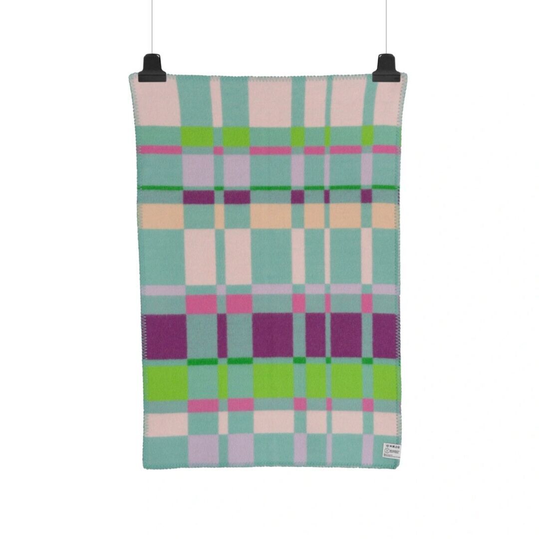 Røros Tweed Lammwolldecke City 135 x 200 cm von Røros Tweed Mint