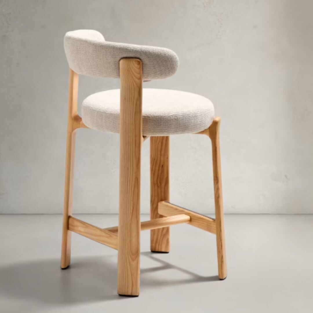 Kave_Home_Hocker_Granite_aus_Chenille_Hellbraun_Beige_1