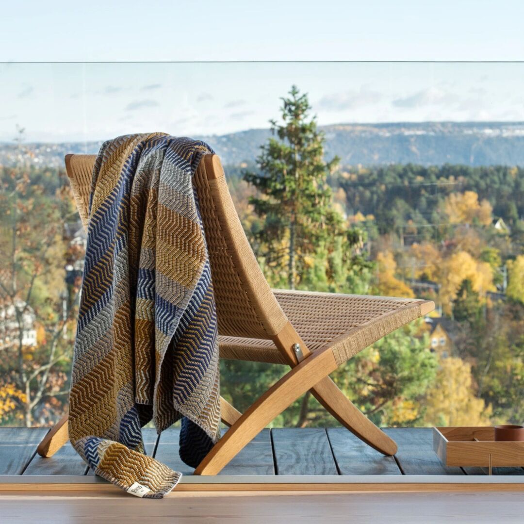 Røros Tweed Lammwolldecke Fri 150 x 200 cm von Røros Tweed