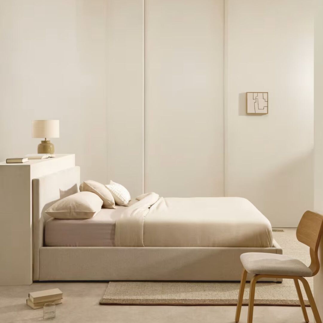 Kave_Home_Bett_mit_Bettkasten_Nahiri_Mit_Matratze_Beige_160_Lifestyle