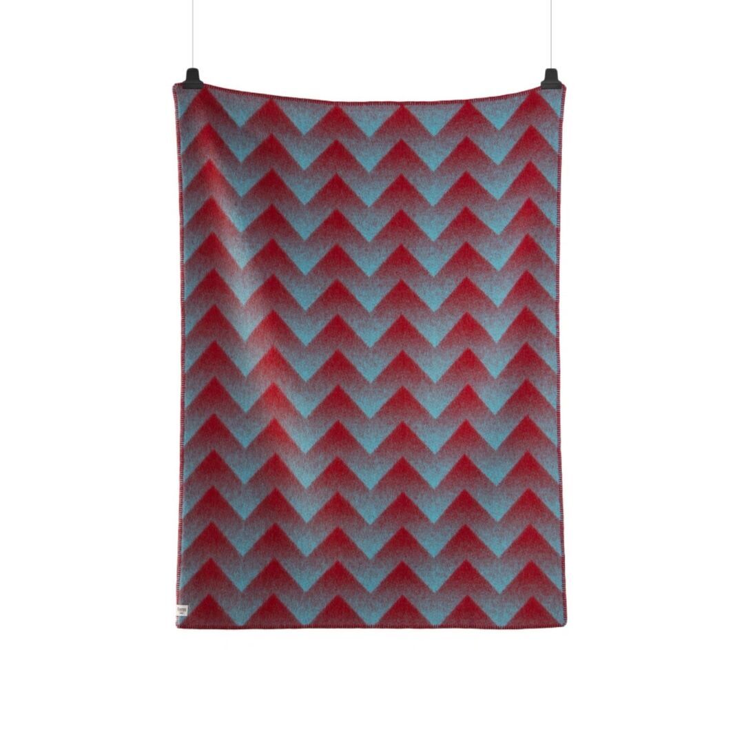 Røros Tweed,Lammwolldecke Lynild 135 x 200 cm von Røros Tweed,Rot/Blau,Wohntextilien,Plaids