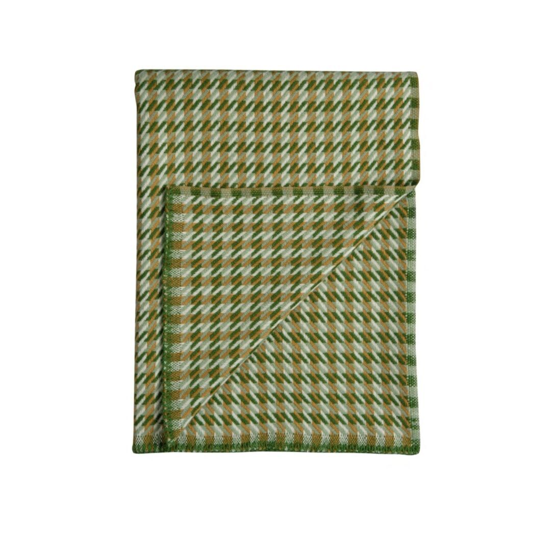 Røros Tweed Lammwolldecke Mimi 150 x 200 cm von Røros Tweed Espen`s Green
