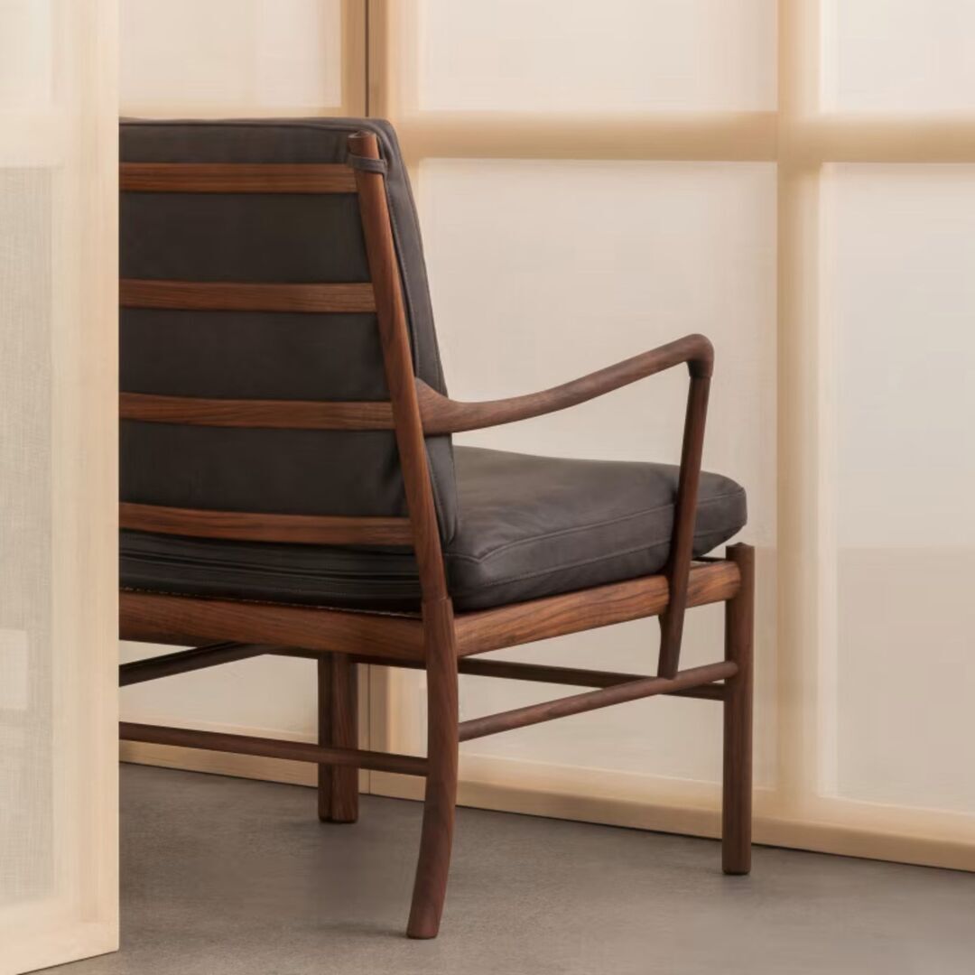 2_Sofa_Eiche_Terra_Leder_Raku_Lifestyle_1