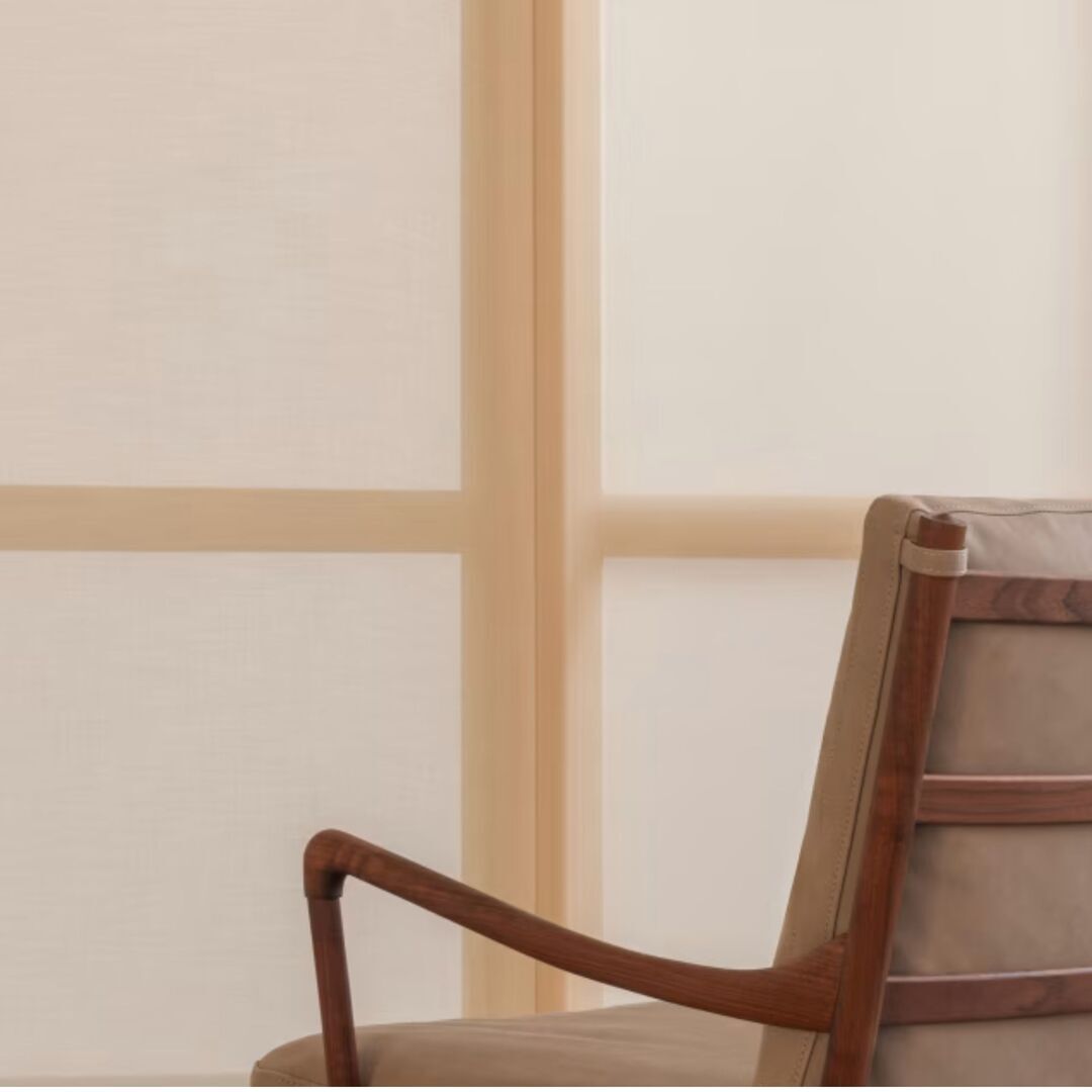 Carl_Hansen_Son_OW49_Chair_Nussbaum_Terra_Leder_Marble_Lifestyle