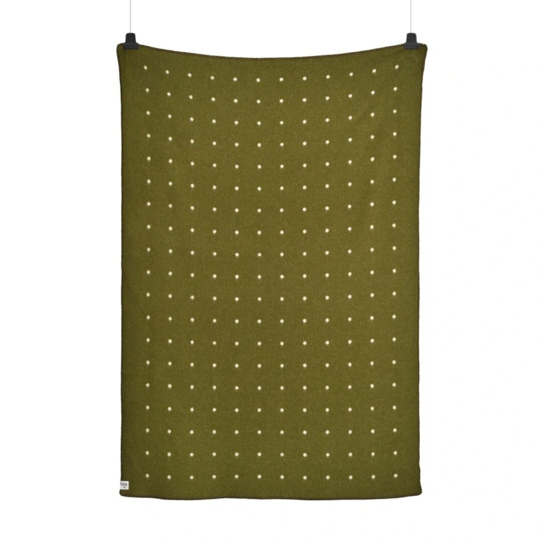 Røros Tweed Lammwolldecke Pastille 135 x 200 cm von Røros Tweed Green Moss