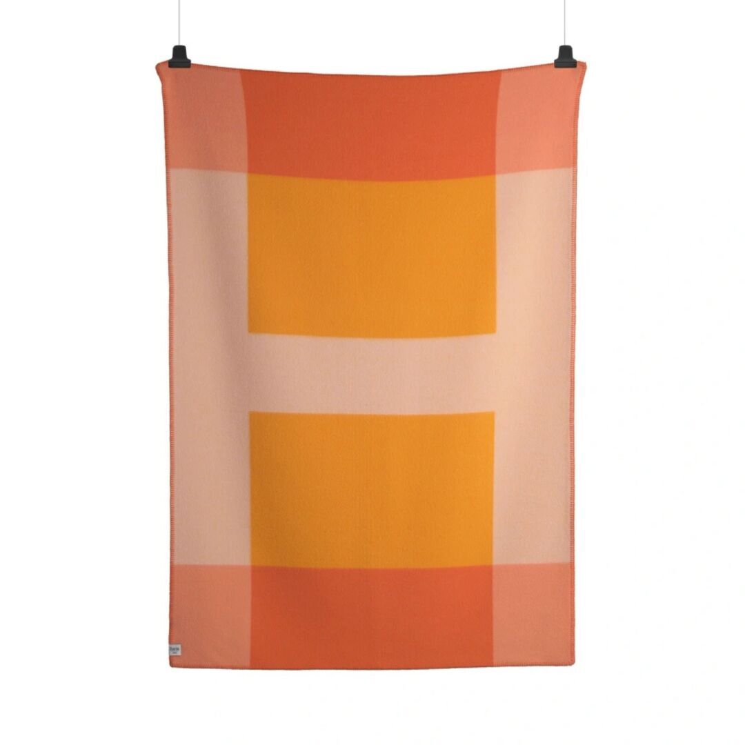 Røros Tweed Lammwolldecke Syndin 135 x 200 cm von Røros Tweed Cloudberry