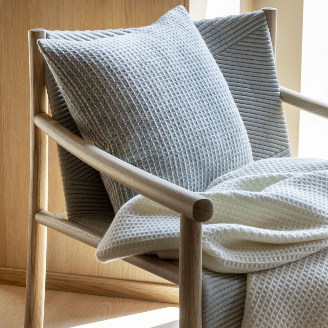 Røros Tweed Lammwolldecke Vega 150 x 210 cm von Røros Tweed