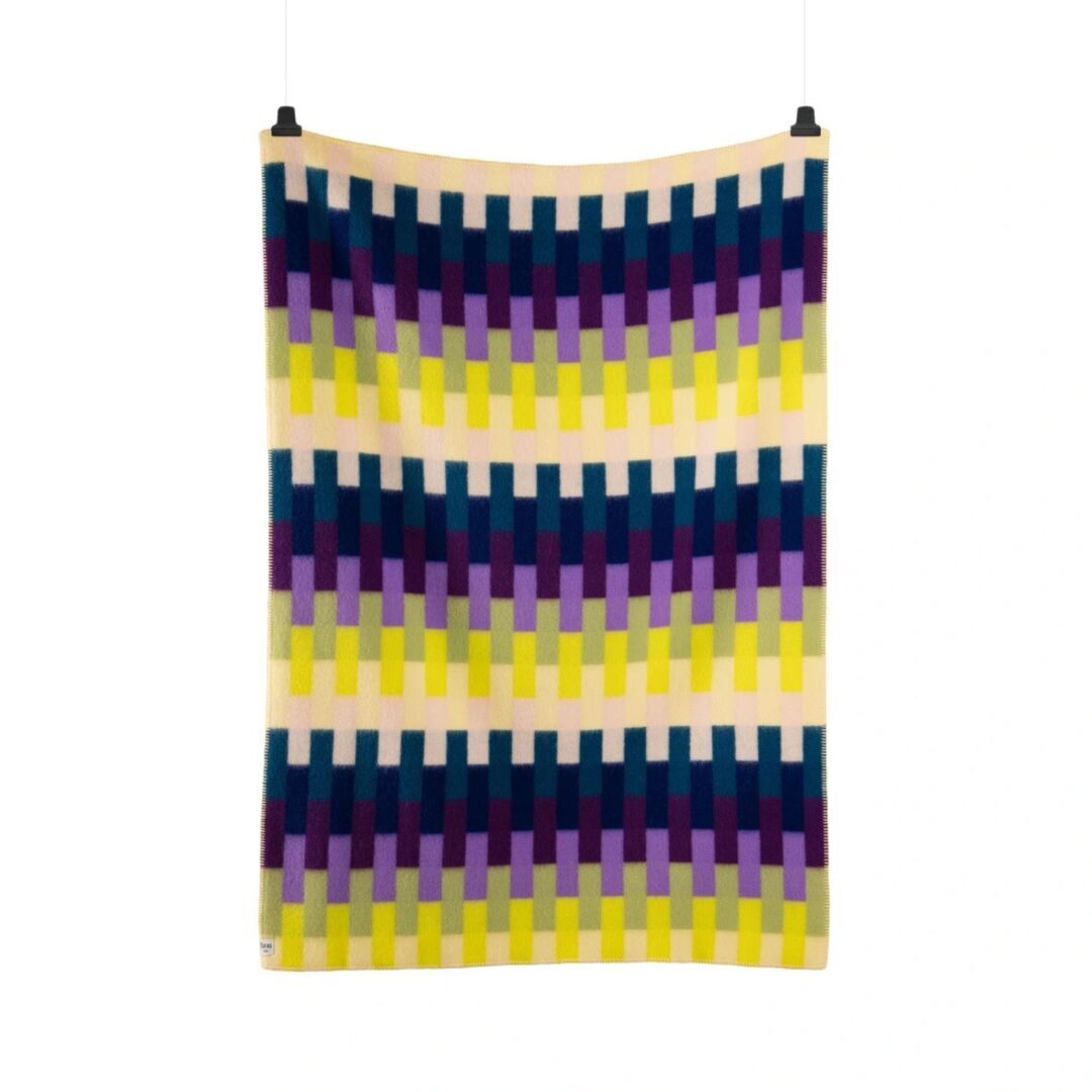 Røros Tweed Lammwolldecke Åsmund Bold 135 x 200 cm von Røros Tweed Gelb/Blau