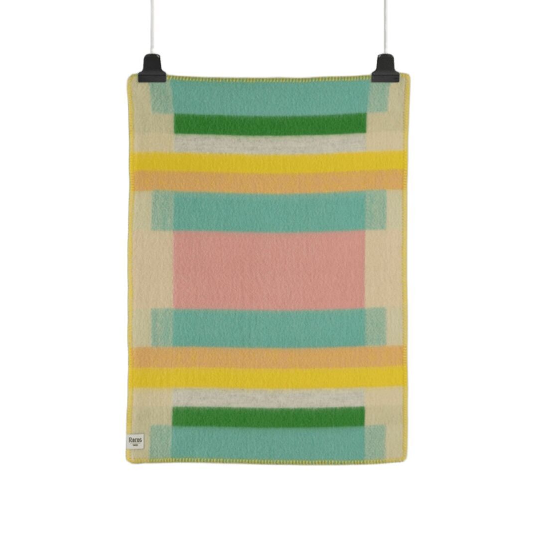 Røros Tweed Baby Lammwolldecke Mikkel 67 x 100 cm von Røros Tweed Pastell