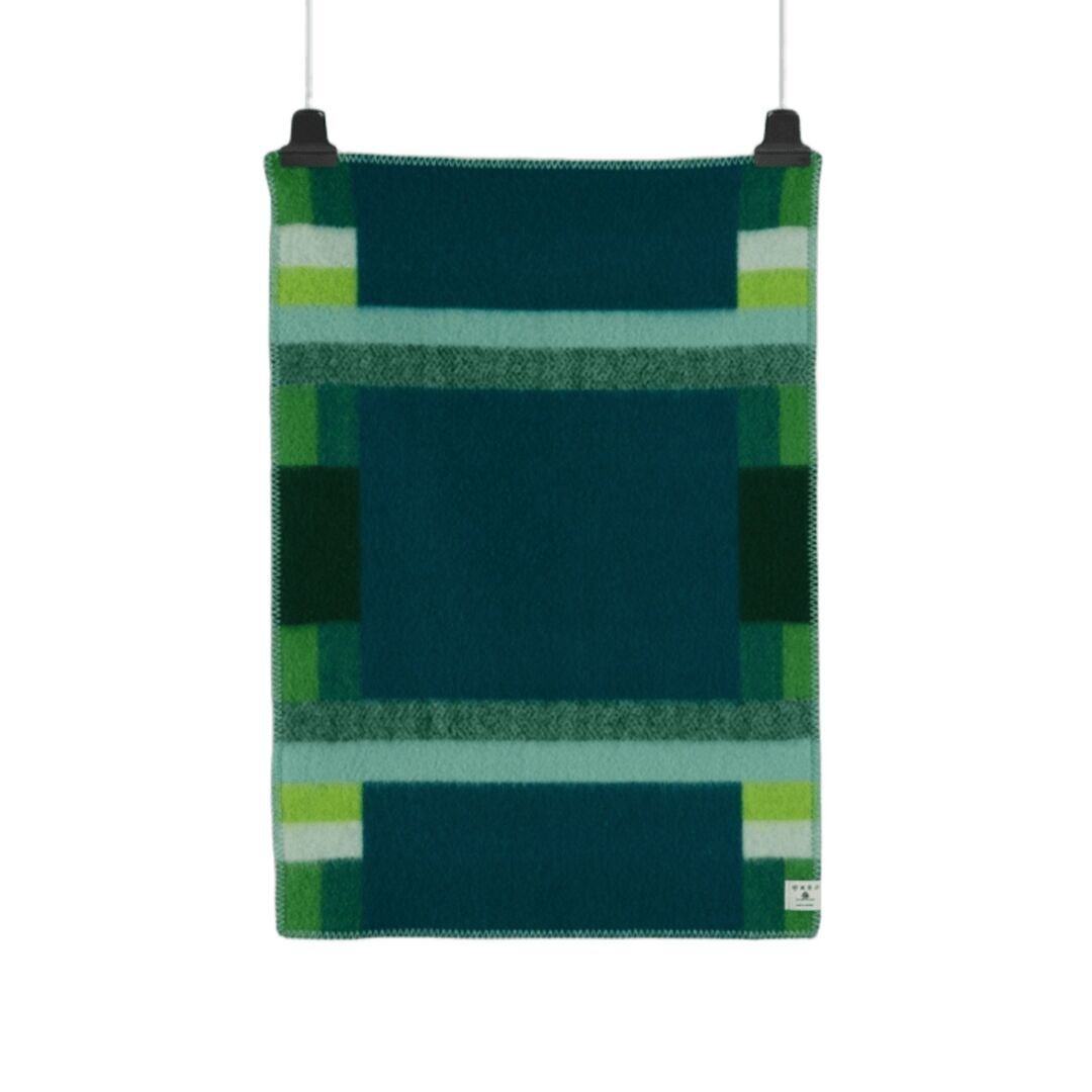 Røros Tweed Baby Lammwolldecke Mikkel 67 x 100 cm von Røros Tweed Grün
