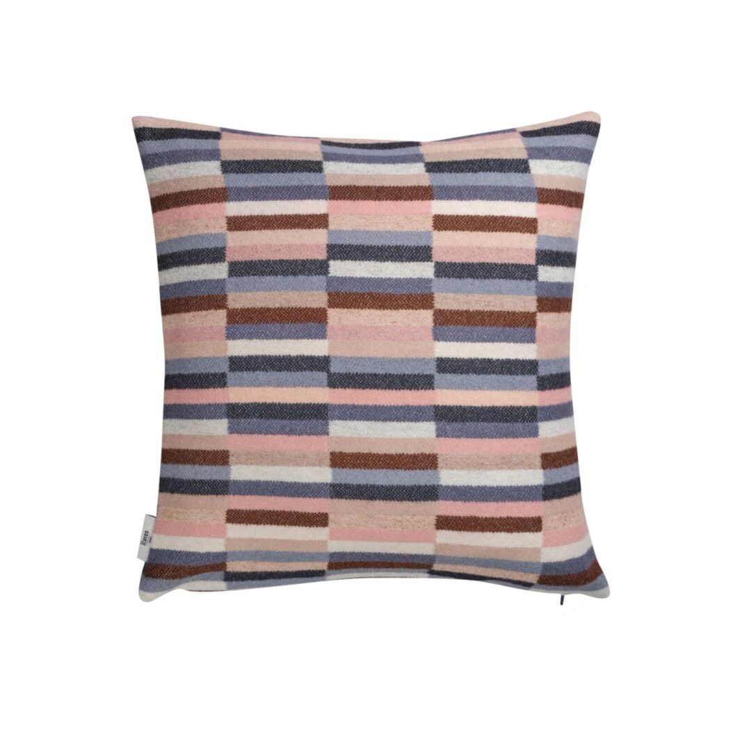 Røros Tweed Lammwollkissen Ida 50 x 50 cm von Røros Tweed Rosa Blue