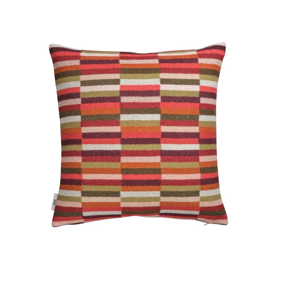 Røros Tweed Lammwollkissen Ida 50 x 50 cm von Røros Tweed Red Shades