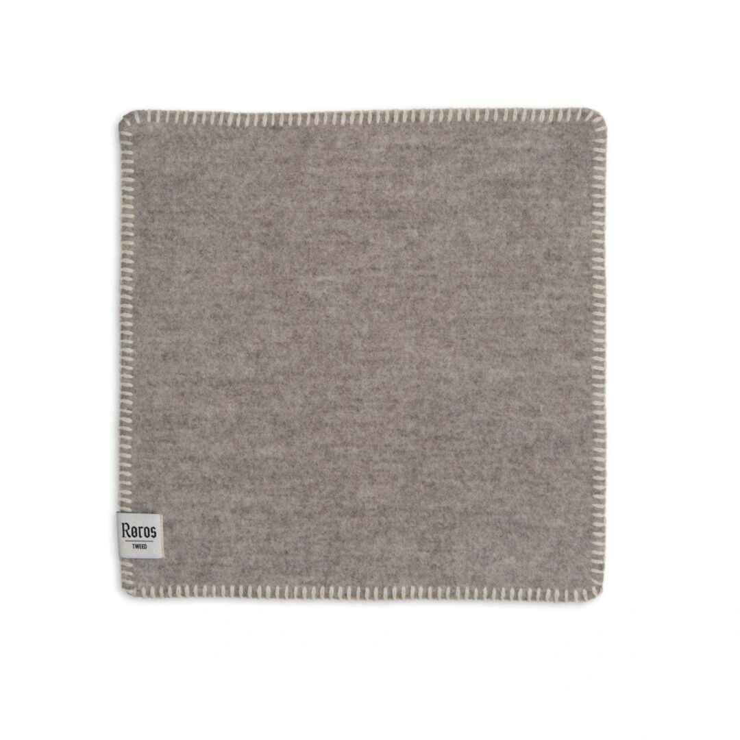 Røros Tweed Sitzkissen aus Lammwolle Stemor im 4er Set von Røros Tweed Grau
