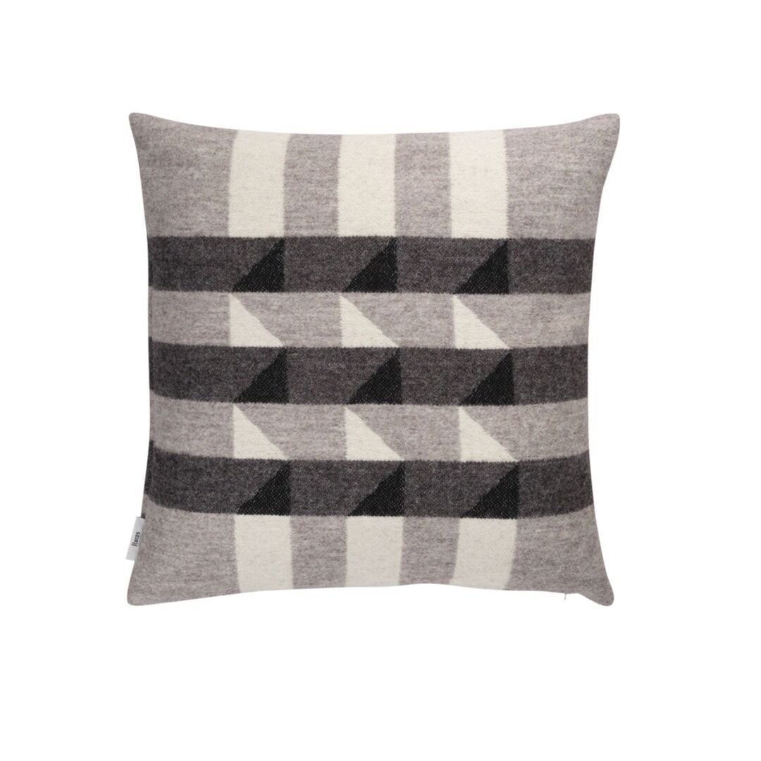 Røros Tweed Lammwollkissen Kvam 50 x 50 cm von Røros Tweed Greyscale