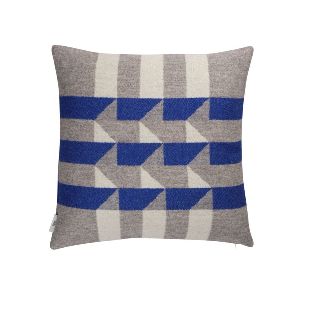 Røros Tweed Lammwollkissen Kvam 50 x 50 cm von Røros Tweed Blue