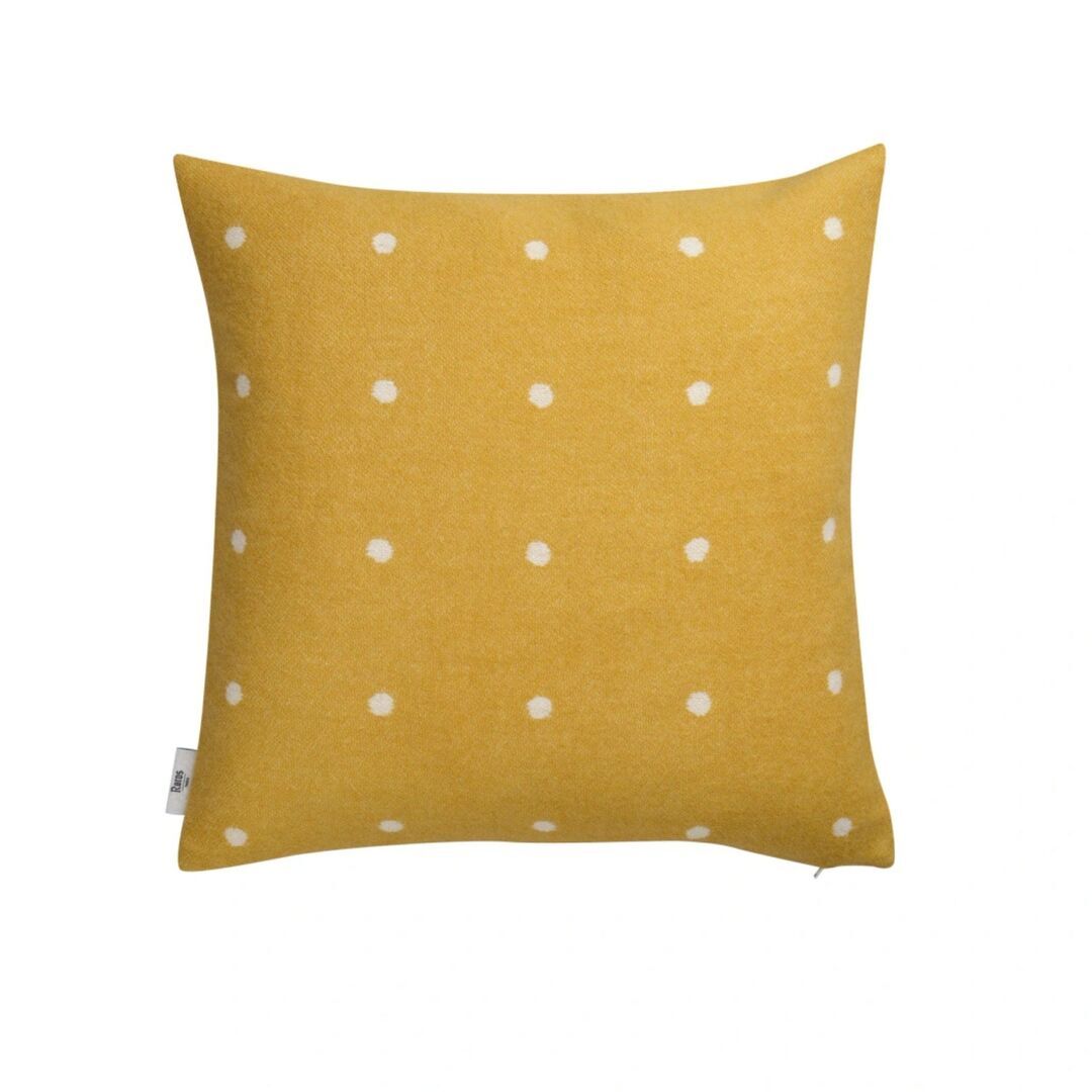 Røros Tweed Lammwollkissen Pastille 50 x 50 cm von Røros Tweed Sun Yellow