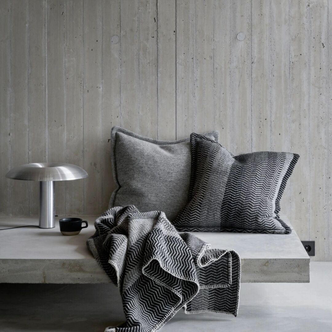 Røros Tweed Lammwollkissen Picnic 60 x 60 cm von Røros Tweed
