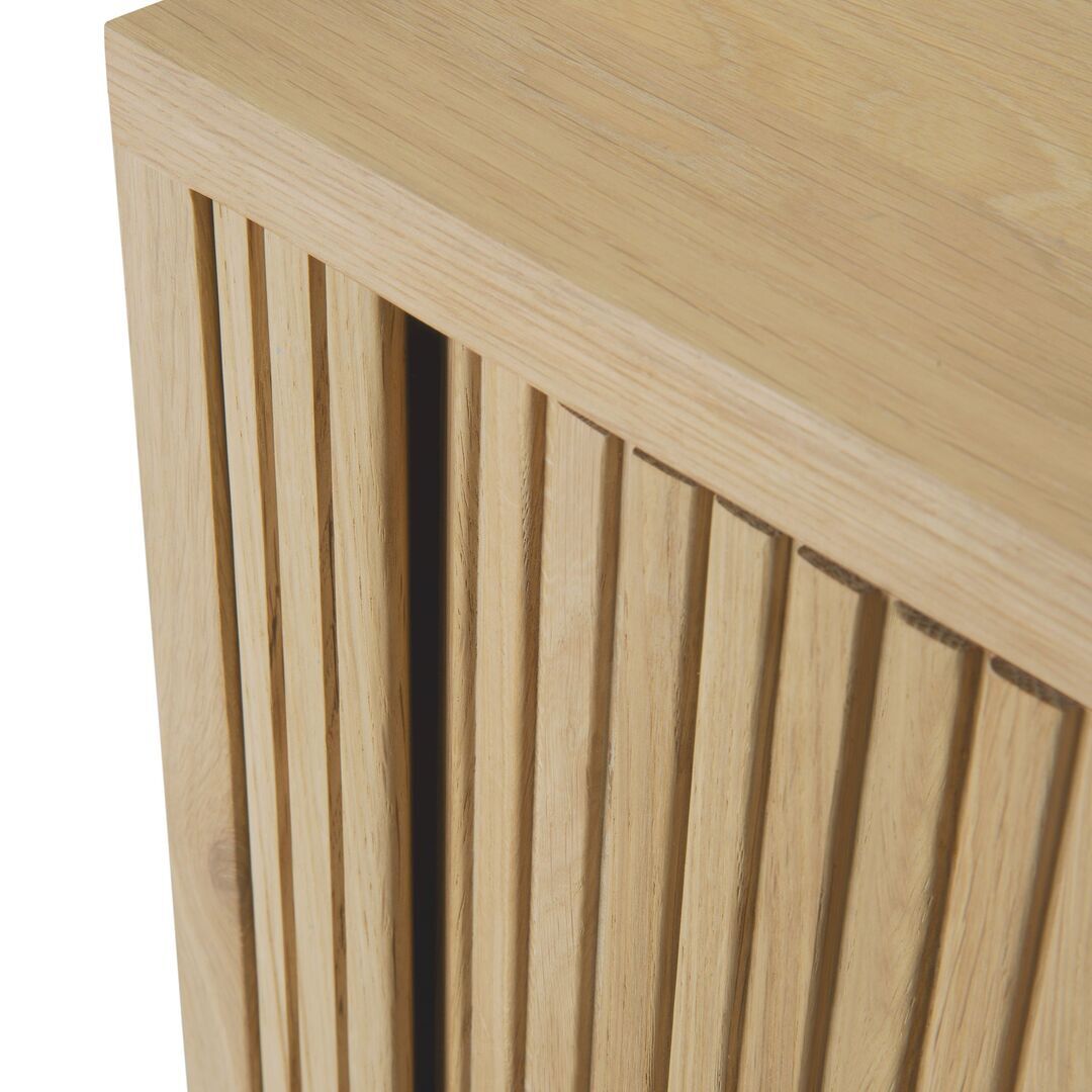 Ethnicraft_50051_Roller_Max_sideboard_oak_2_doors_Details