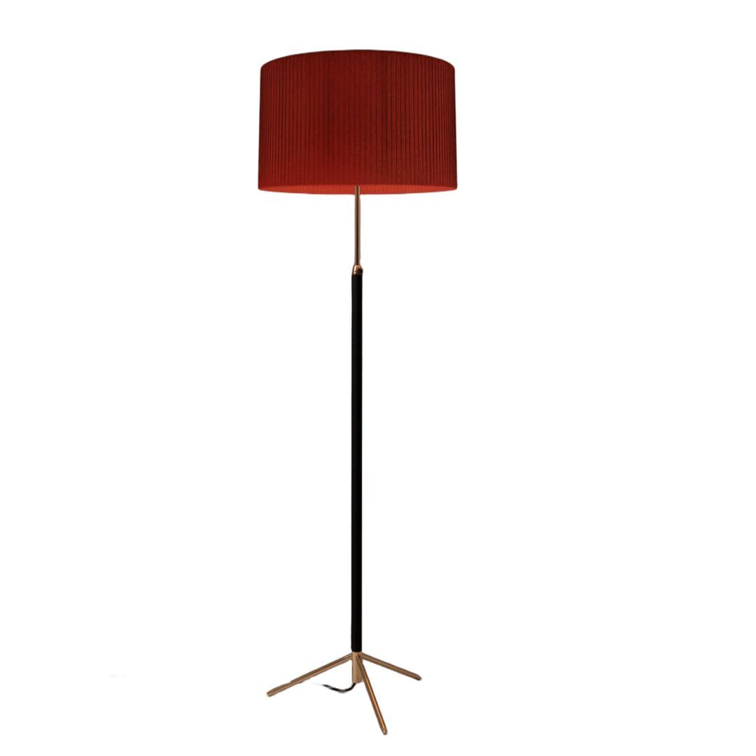 Santa & Cole Stehleuchten Pie de Salón G2 von Santa & Cole Red-Amber Ribbon, Polished Brass