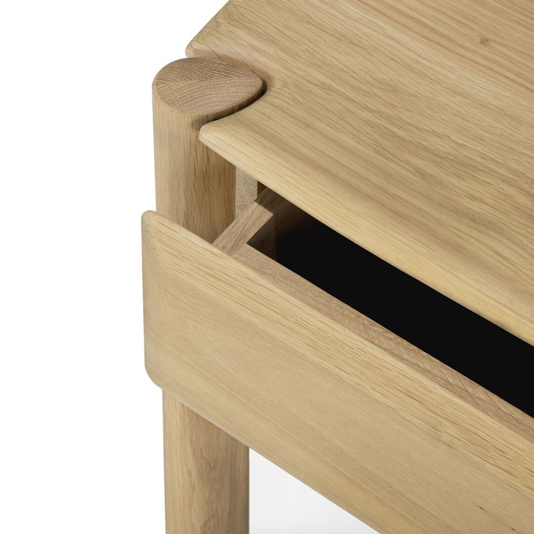 Ethnicraft_51400_PI_Nachtisch_Eiche_1_drawer_Details_3