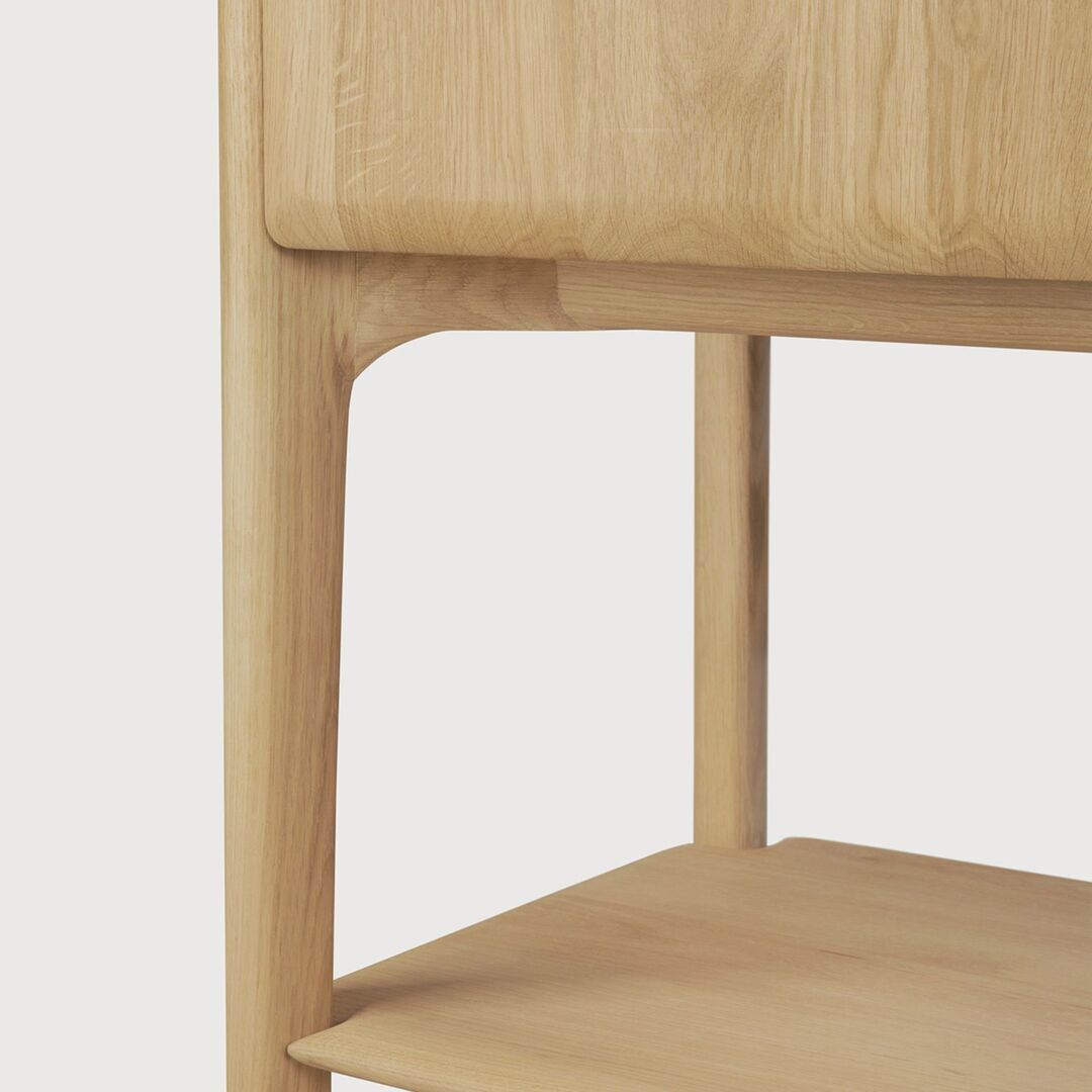 Ethnicraft_51346_PI_Schrank_2_turen_1_Regal_Eiche