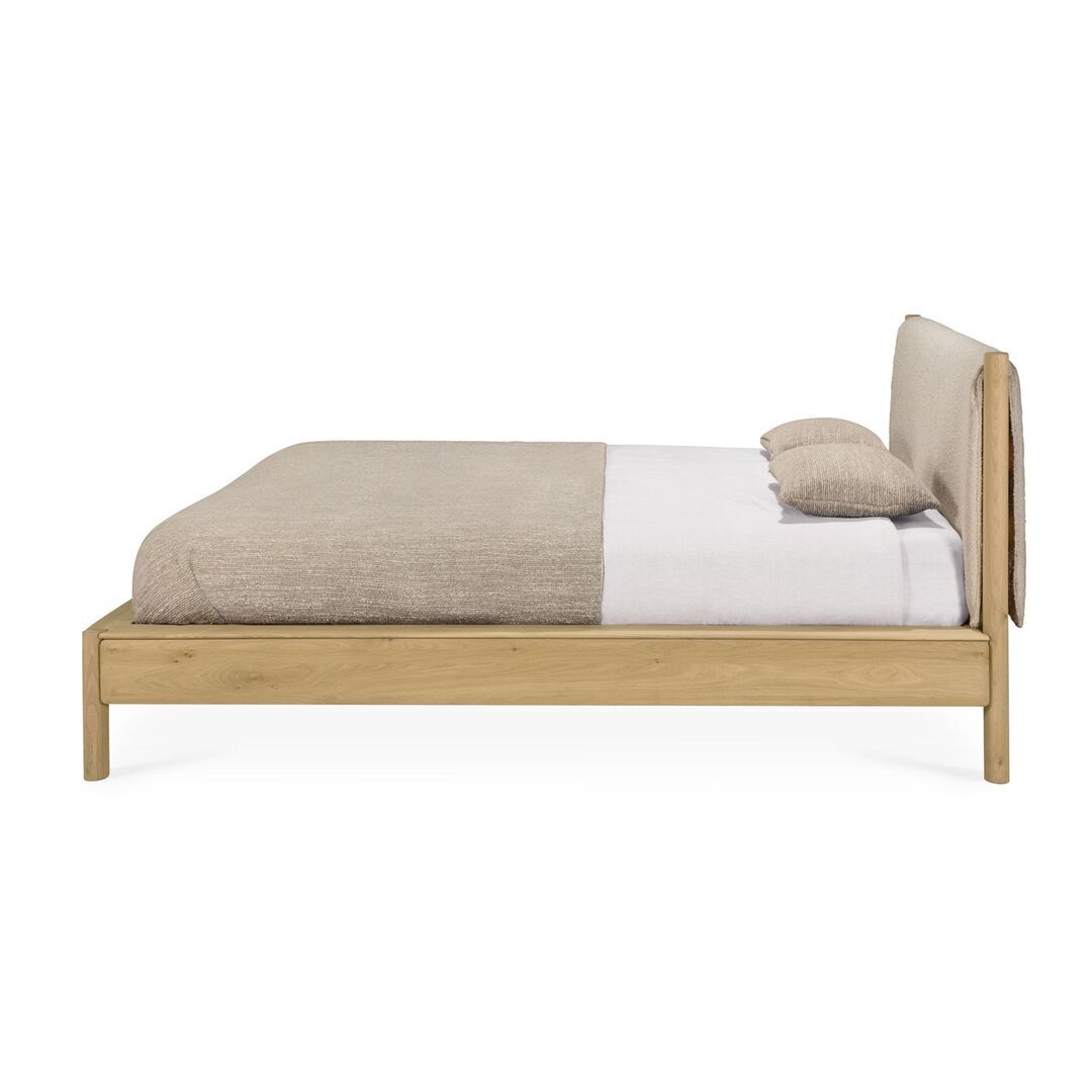 Ethnicraft_52071_PI_Bett_Eiche_Cloud_fabric_160x200_without_slats_removable_cover_1