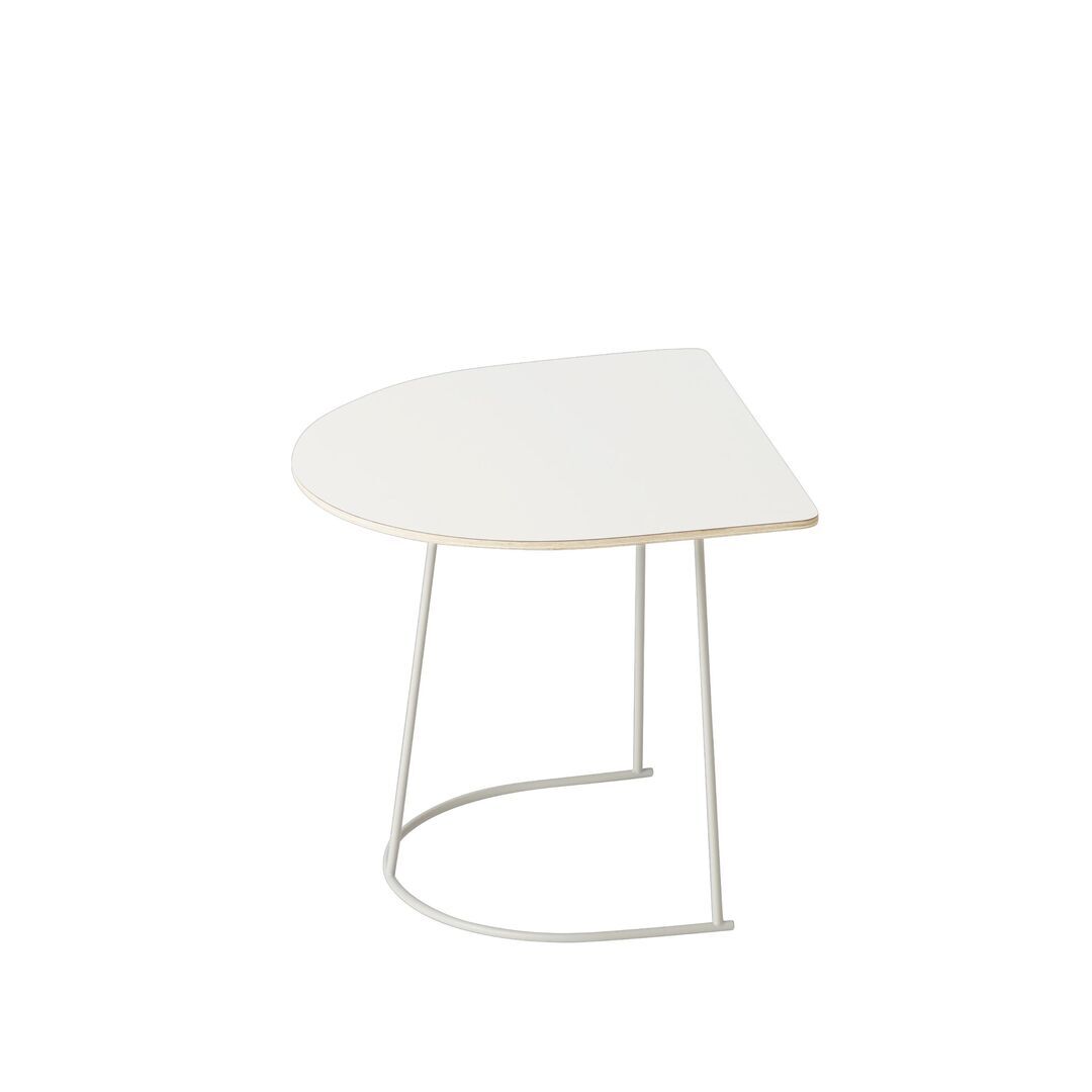 Muuto Couchtisch Airy von Muuto Off White, Half Size