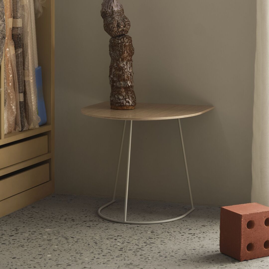 Muuto Couchtisch Airy von Muuto