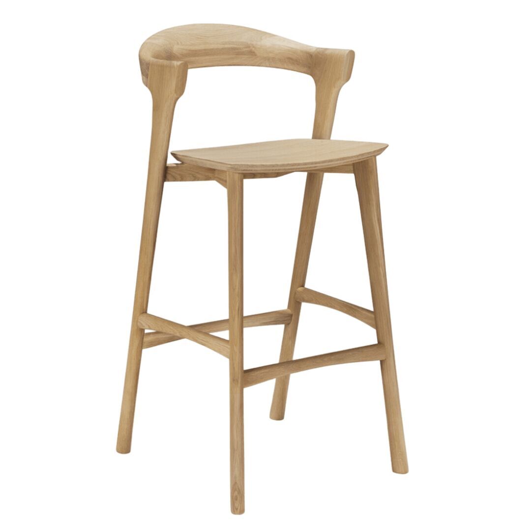 Ethnicraft Bok Barhocker von Ethnicraft Eiche lackiert