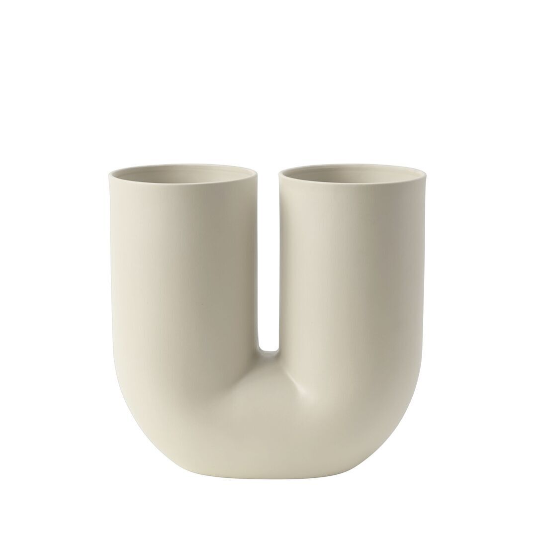 Muuto Vase 'Kink' Sand