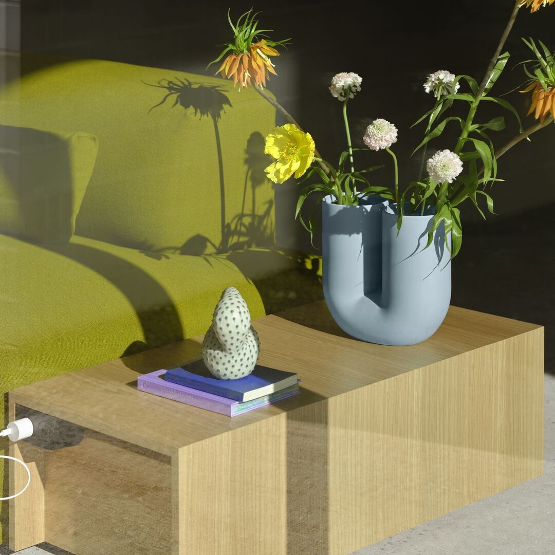 Muuto Vase Kink H 39 cm von Muuto Sand