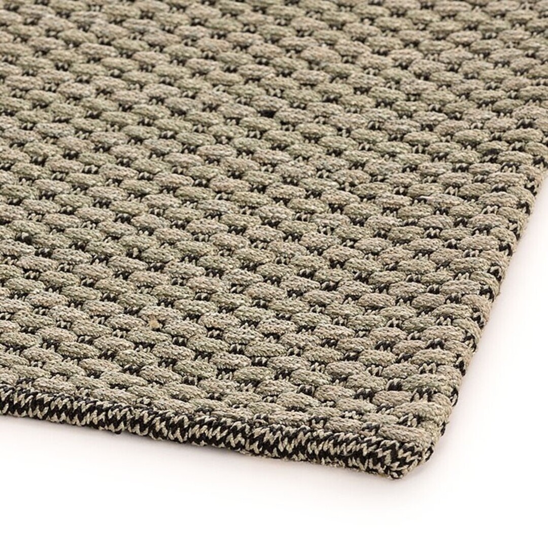 Gan-Rugs SALINE RUG von Gan Rug Grün