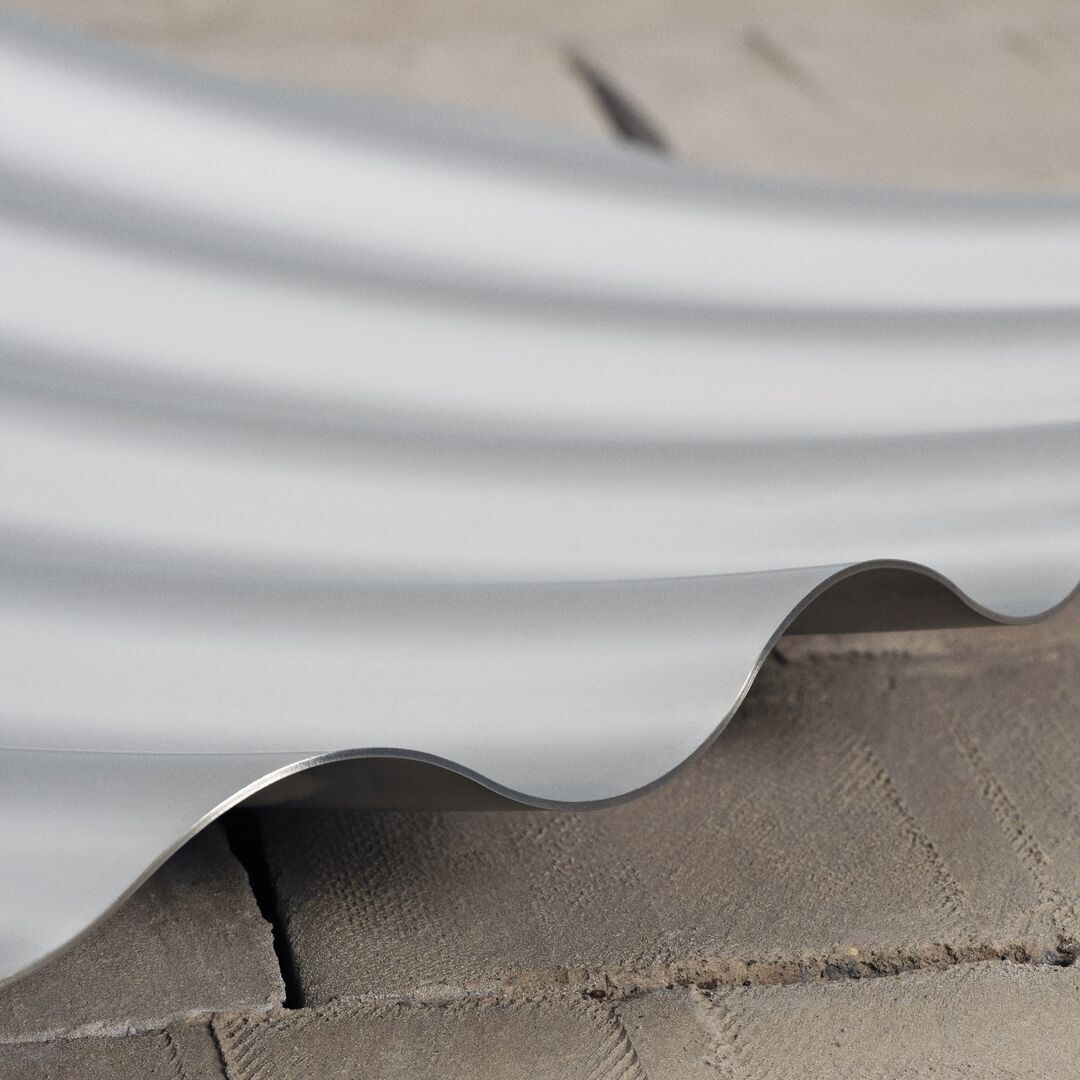 Muuto Tablett Wave von Muuto Stahl
