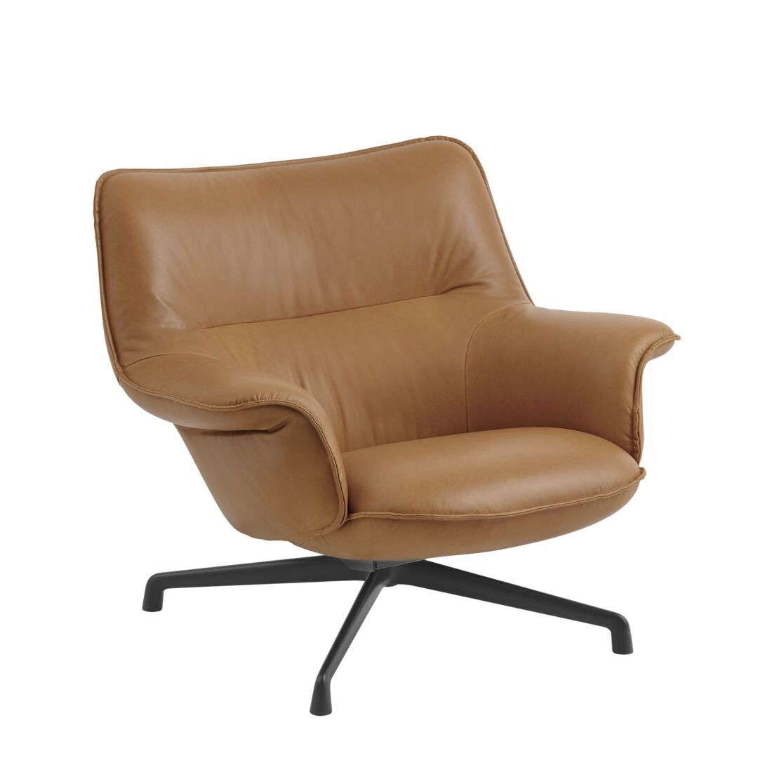 Muuto Niedriger Lounge Chair Doze von Muuto Refine Leder Cognac / Anthrazitschwarz