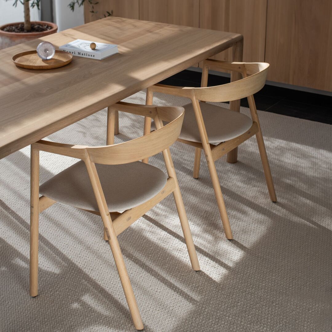 Gazzda_Derven-table-Eiche_Geolt_weiss_200x90x75_Lifestyle_1