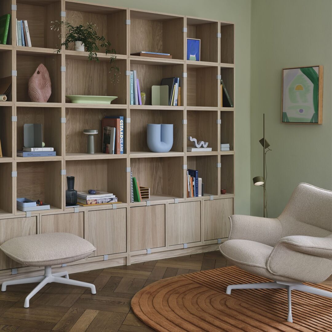 Niedriger Lounge Chair Doze von Muuto, Ottoman