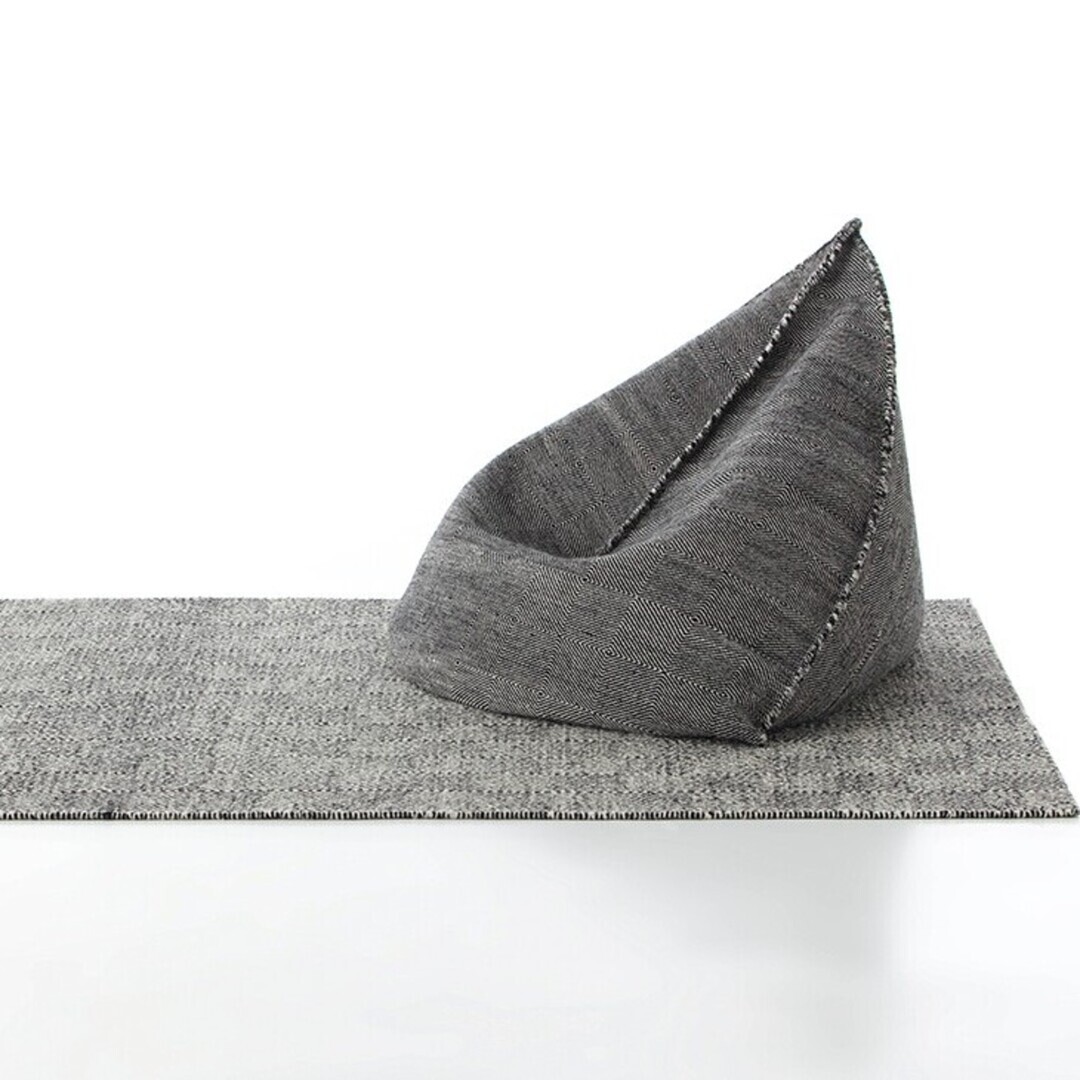 Gan-Rugs Sail Pouf von Gan Rugs Schwarz