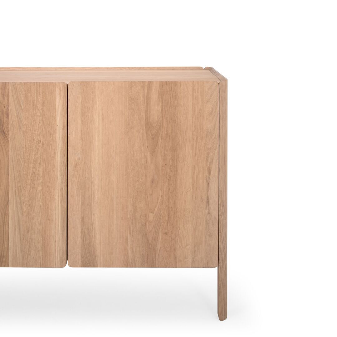 Gazzda_Dvor_Sideboard-220_42_85_Geolt_eiche_Weiss_01_4