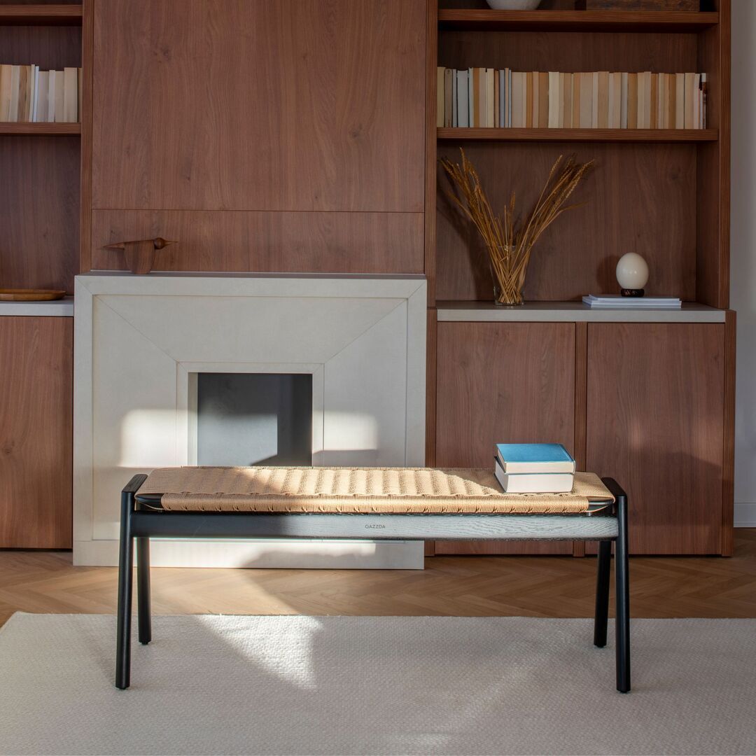Gazzda_Bench-klupa-120x45-oak-lacquer-black-danish-cord-beige-0-5_Lifestyle