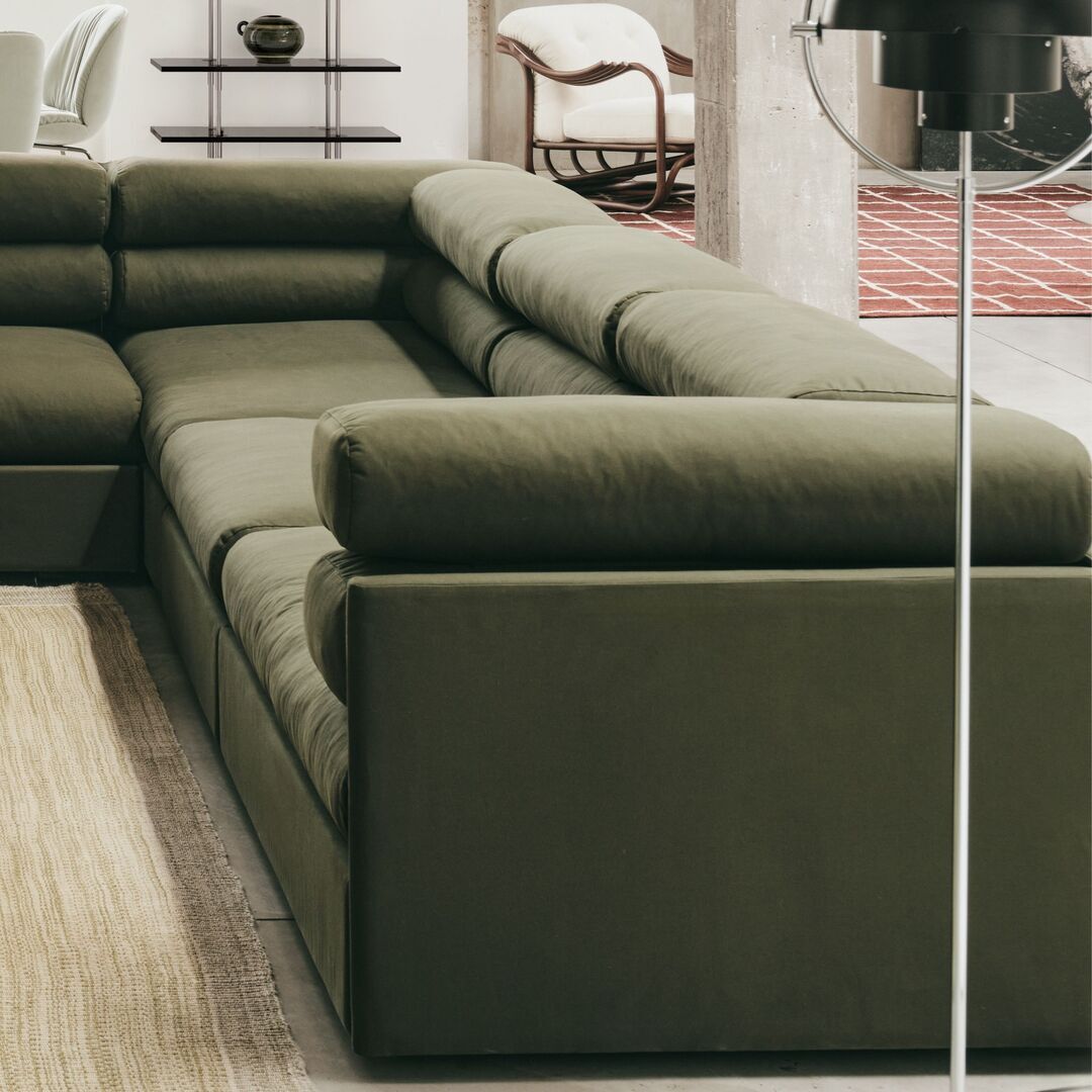 Gubi Modulares Sofa Elogio von Gubi 