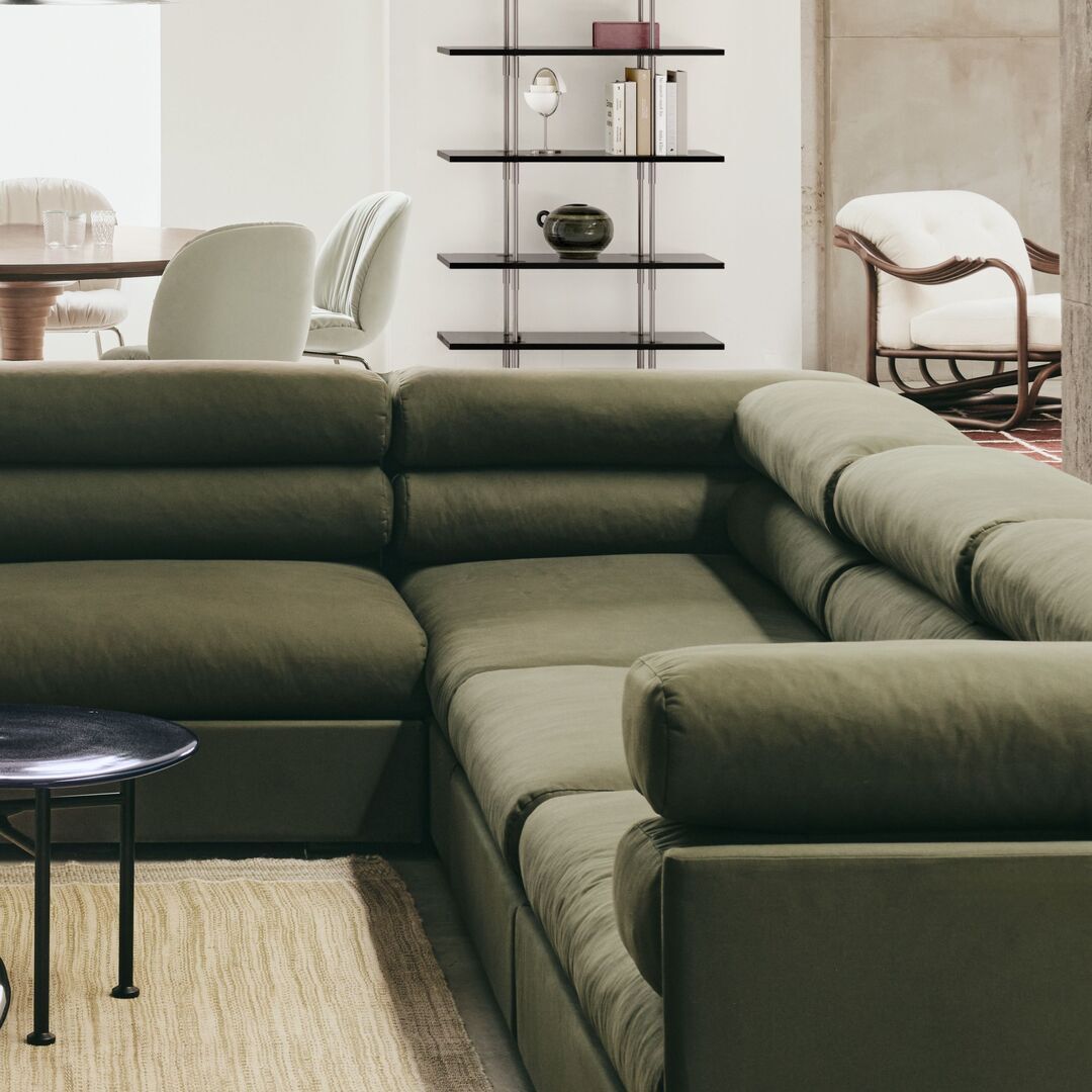 Gubi Modulares Sofa Elogio von Gubi 