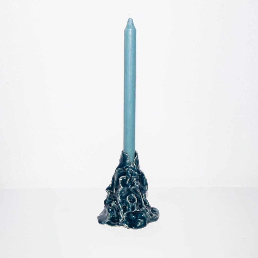 Simone Züger Design Studio Vulcano Kerzenständer Dunkelblau