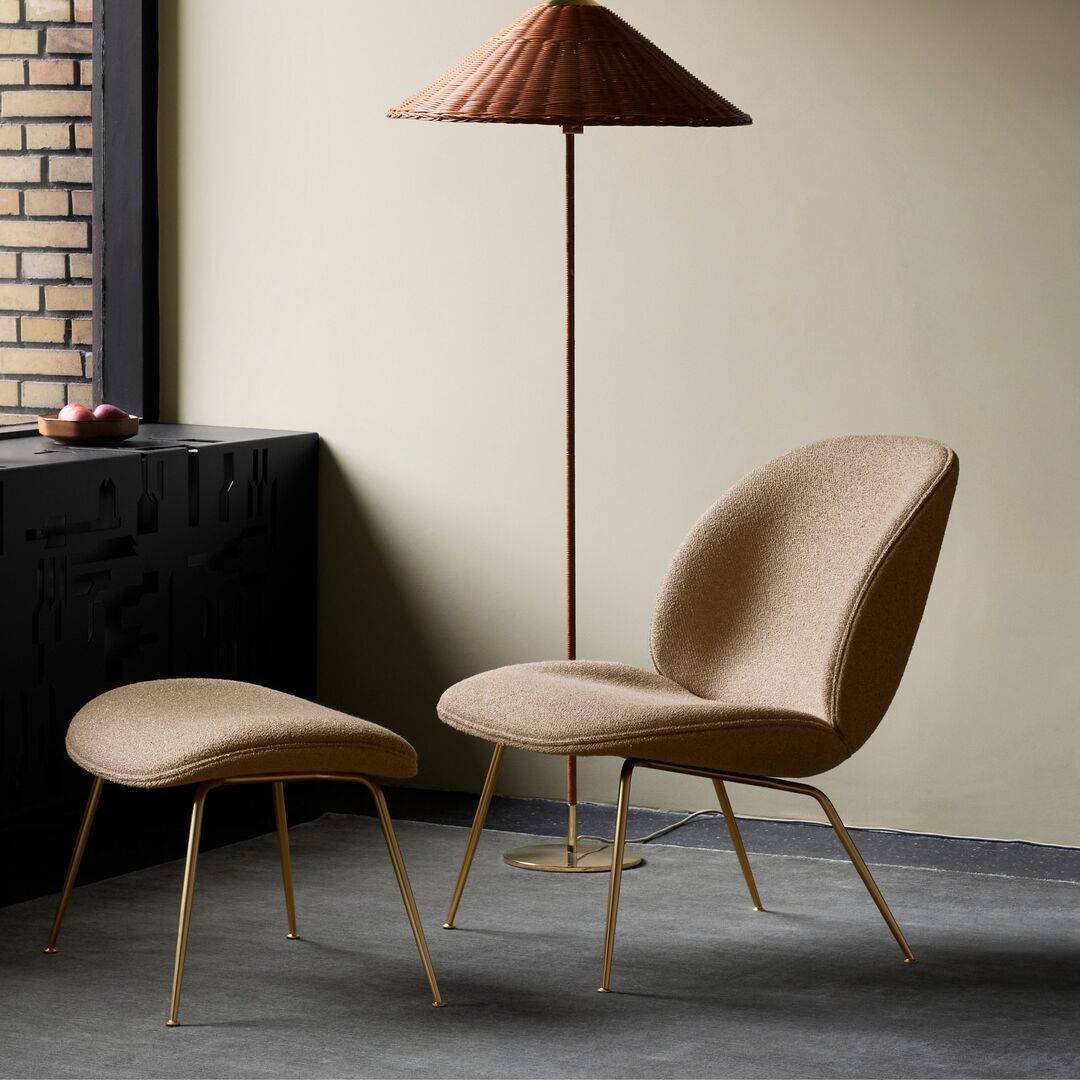 Gubi Lounge Sessel mit Vollpolsterung Beetle Soft von Gubi