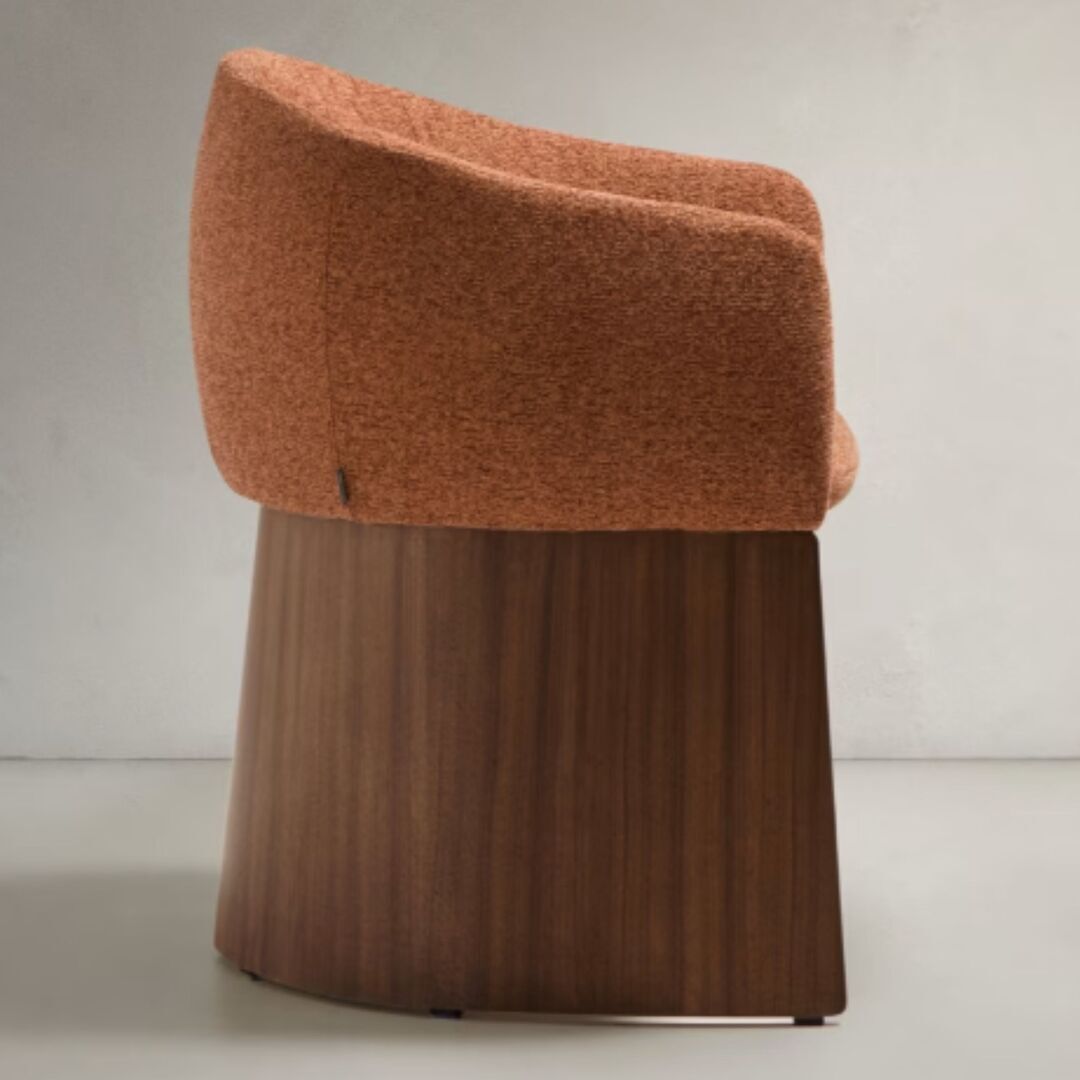 Kave_Home_Stuhl_Bosca_Terrakota_Nussbaum_1