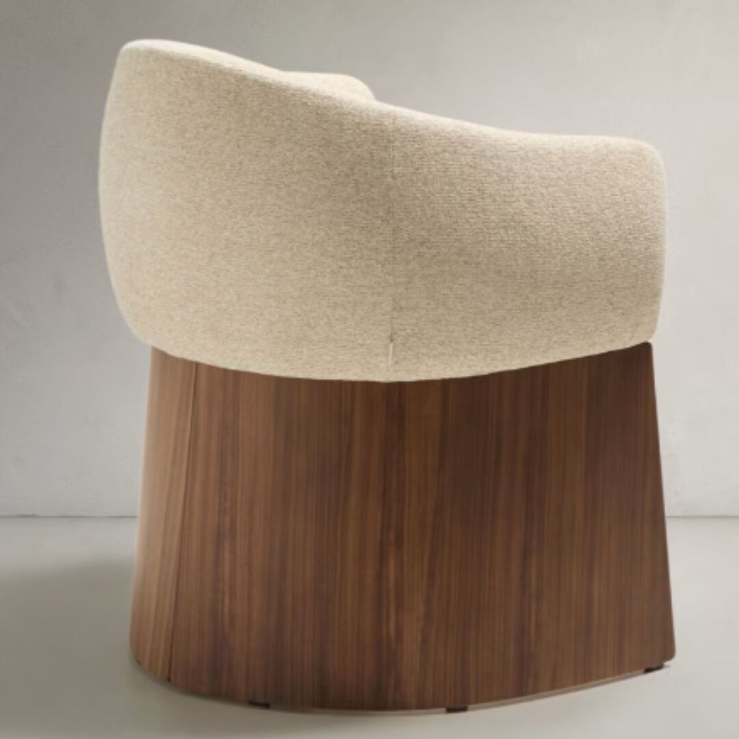 Kave_Home_Stuhl_Bosca_Beige_Nussbaum_1